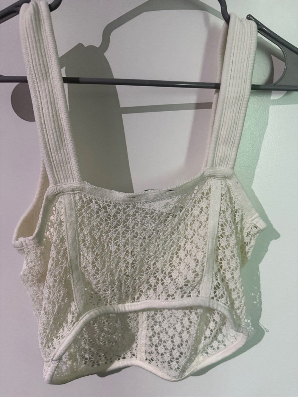 Zara White Ribbed Lace-Panel Cropped Tank - Picture 6 of 8
